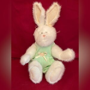 Boyds Bears “Tippy P. Hopplebuns” Easter Bunny With Tags